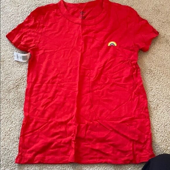 Aritzia NWT red rainbow tee small - Picture 1 of 3